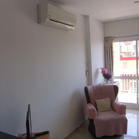 Studio In Hercules With Pool And Sea View Benalmadena Bagian luar foto